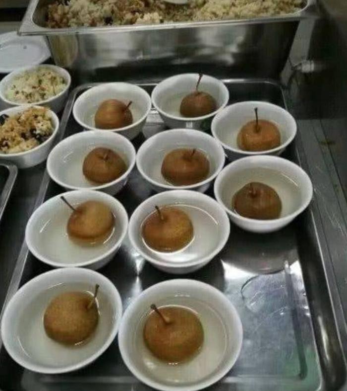 大学食堂里的“奇葩菜”，蓝瘦香菇上榜，尤其是最后一种太抢眼了