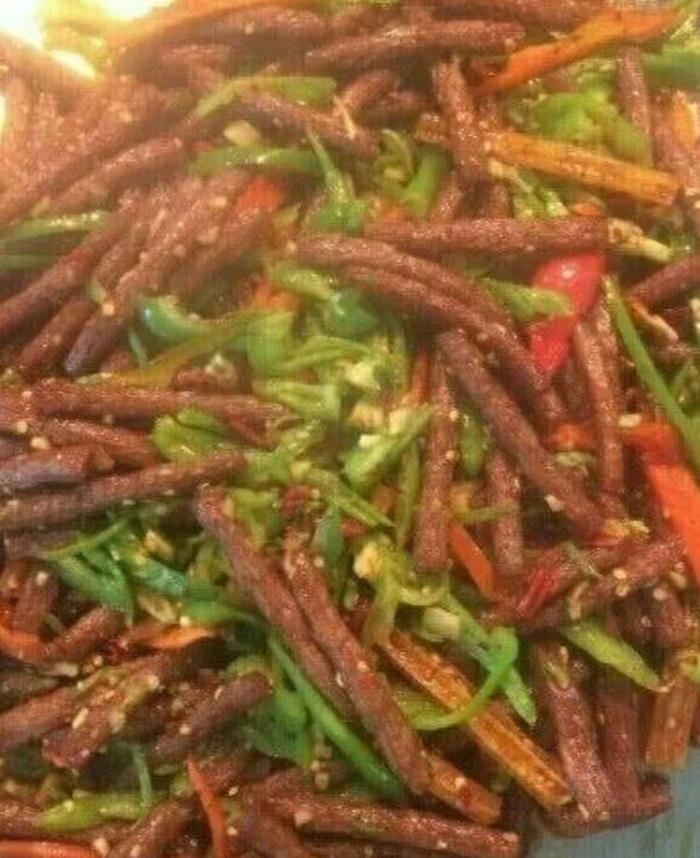 大学食堂里的“奇葩菜”，蓝瘦香菇上榜，尤其是最后一种太抢眼了