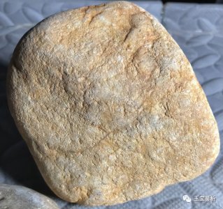 ​翡翠石头哪里可以找到（翡翠矿石在哪里找到）