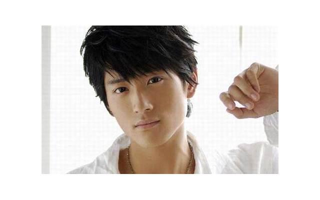 为什么男朋友在我面前像个孩子一样