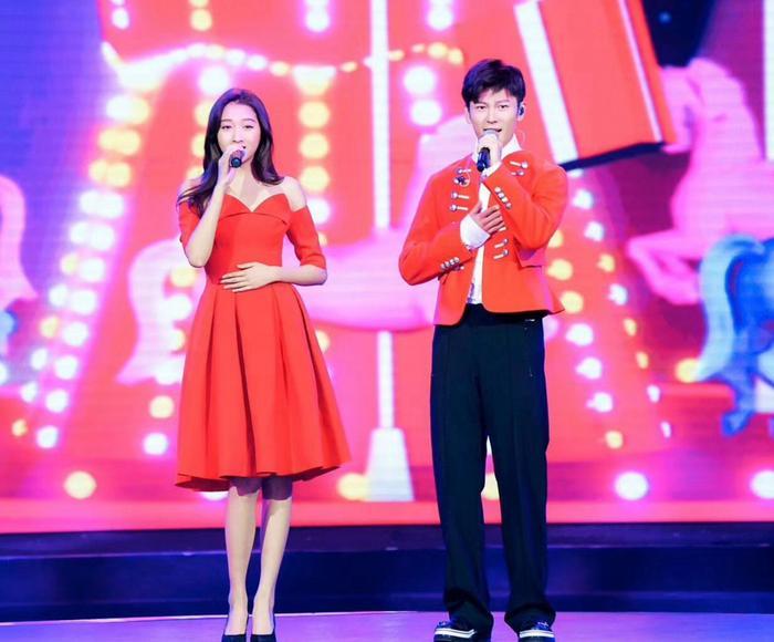 戏内IT大佬,戏外公益达人,90后的王嘉为何资源爆棚?