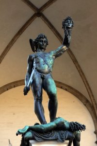 夜空中的一个壮观星座——武仙座