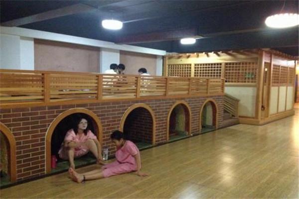 汗蒸皮肤为什么会发痒 汗蒸以后皮肤痒怎么回事 汗蒸皮肤为什么会发痒 汗蒸以后皮肤痒怎么回事