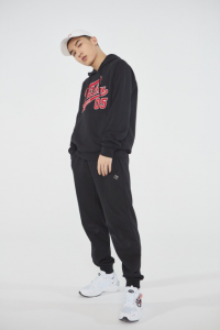 fubu是什么牌子(时尚衣服品牌背景介绍)