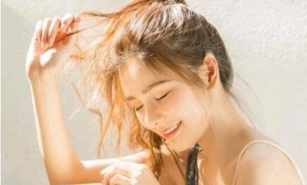 巨蟹女生觉得自己不矜持