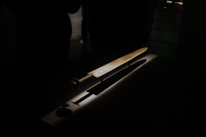 勾践剑有多长(越王勾践剑和一把西瓜刀差不多长)