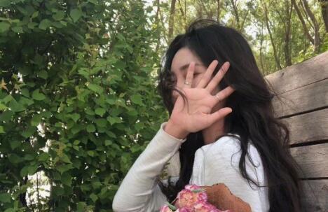 和女生聊天冷场怎么办,怎么和女生聊天不冷场