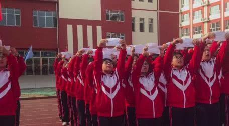 衡水中学为什么这么强?看完4张图你就懂了,网友:太拼了