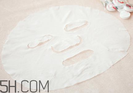 不同面膜纸的特点 面膜纸的自制方法 不同面膜纸的特点 面膜纸的自制方法