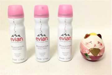 依云矿泉水和依云喷雾一样吗 依云喷雾和依云矿泉水区别 依云矿泉水和依云喷雾一样吗 依云喷雾和依云矿泉水区别