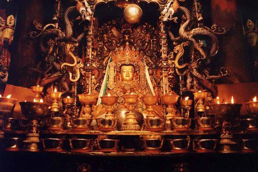 文成公主和尺尊公主,谁的地位更高?