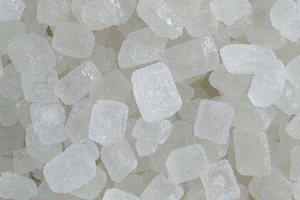 冰糖和砂糖哪个热量高 原因是这样