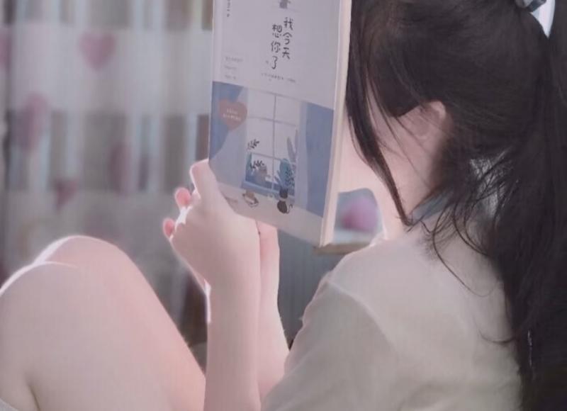 女生说比心是什么意思？是对我有意么