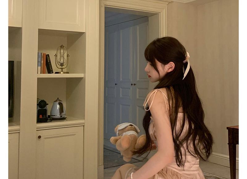 爱情和礼物都不应该伸手去要 爱情和礼物都不应该伸手去要