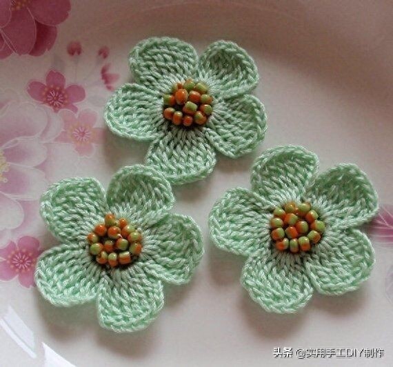 「钩编图解」最简洁的五瓣花,但是却很好用