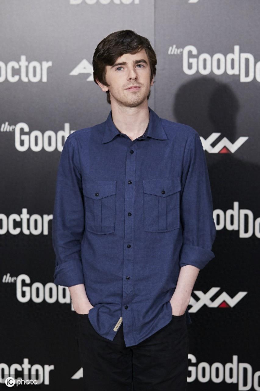 弗莱迪·海默马德里宣传《好医生》 童星小鲜肉颜值演技俱佳