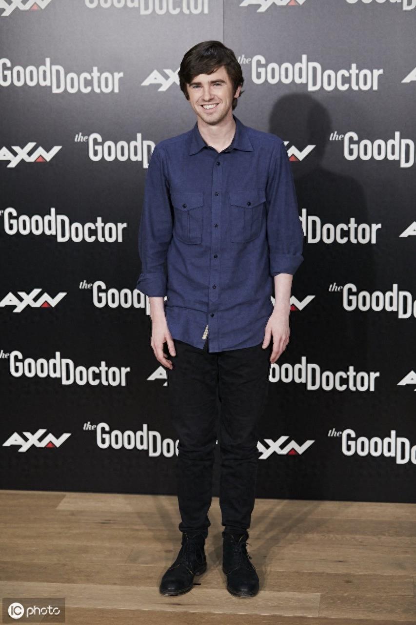 弗莱迪·海默马德里宣传《好医生》 童星小鲜肉颜值演技俱佳