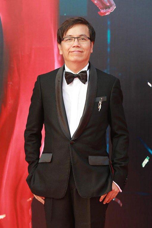 田启文透露吴孟达没有立遗嘱（陪伴吴孟达最后时光的为何是田启文）(2)