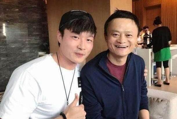 小漠直播一年有多少钱(国服第一归来小漠即将回归斗鱼)(5)