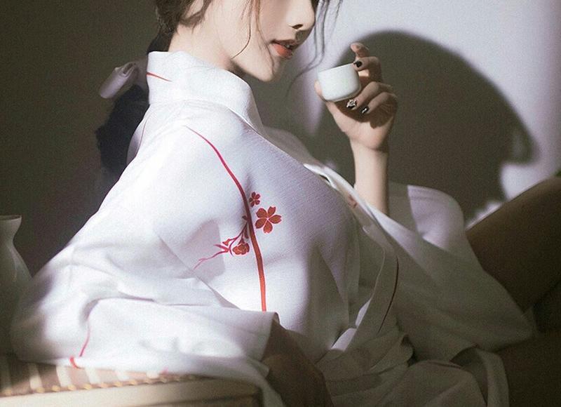 女人是爱你，还是爱你的钱，其实很容易看出来