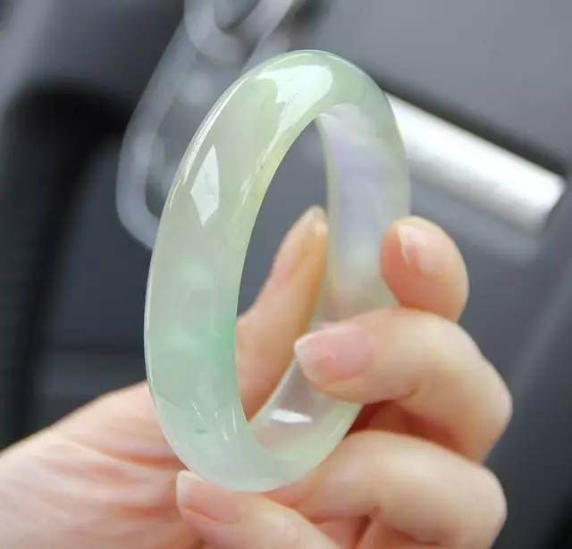 玛瑙是玉吗（教你辨别最容易混淆的3种玉石）