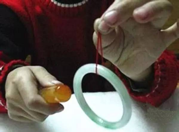 玛瑙是玉吗（教你辨别最容易混淆的3种玉石）