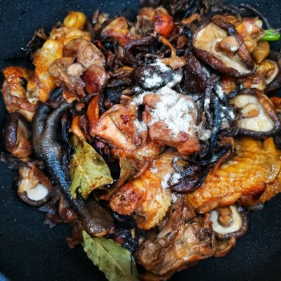 东北干榛蘑的做法大全（简单又好吃的干榛蘑家常做法）