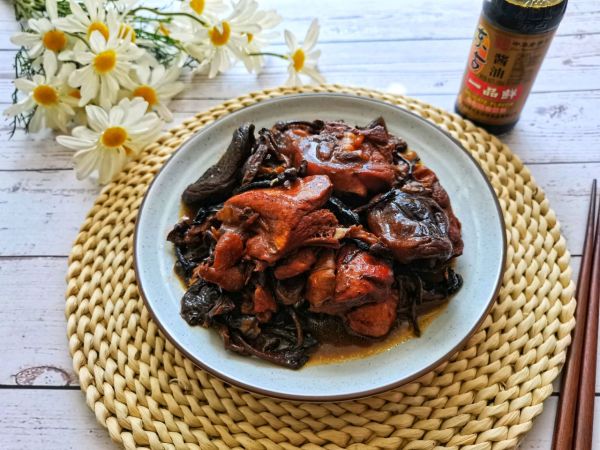 东北干榛蘑的做法大全（简单又好吃的干榛蘑家常做法）