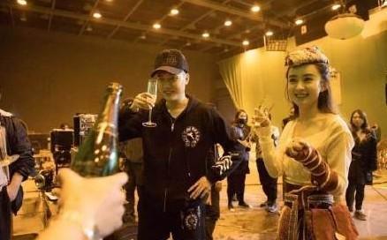 赵丽颖回怼网传爆料怀孕6个月，网友就喜欢赵丽颖这个脾气