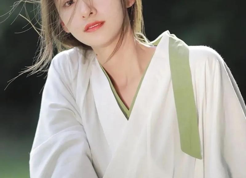 恋爱中（恋爱中什么事会让你很生气）