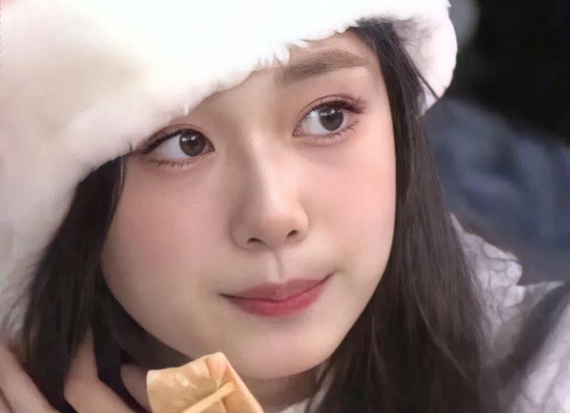 81岁的大爷和63岁大妈相亲，大爷嫌弃大妈颜值不够：第一眼就不行