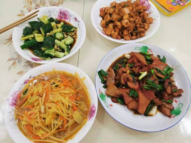 四个菜代表什么意思（四个菜的意思）