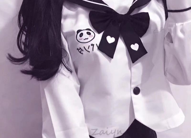 女孩喜欢你的十种表现 女孩喜欢你的十种表现