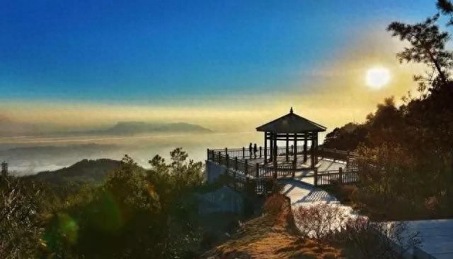 「行走榕树下」记忆中的鼓岭老建筑