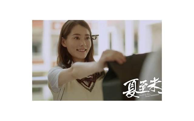 我们本应是世上最亲近的人，而又好像从未见过一样