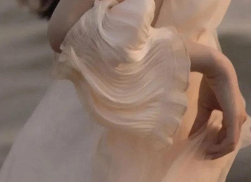 母亲提醒女儿：未婚同居可以，但有5点必须注意，不然很容易吃亏