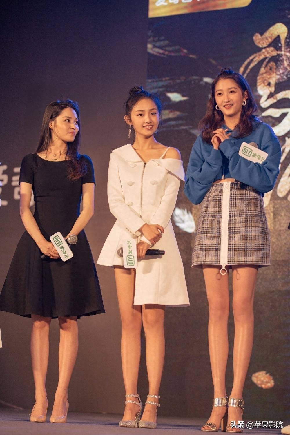 吴佳怡模样清新、宛若邻家女孩，可谓清新脱俗，娇艳欲滴