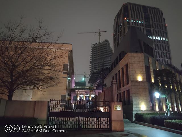 联想z5pro855版上手体验（时尚兼具实用的骁龙855手机）(30)