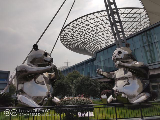 联想z5pro855版上手体验（时尚兼具实用的骁龙855手机）(21)