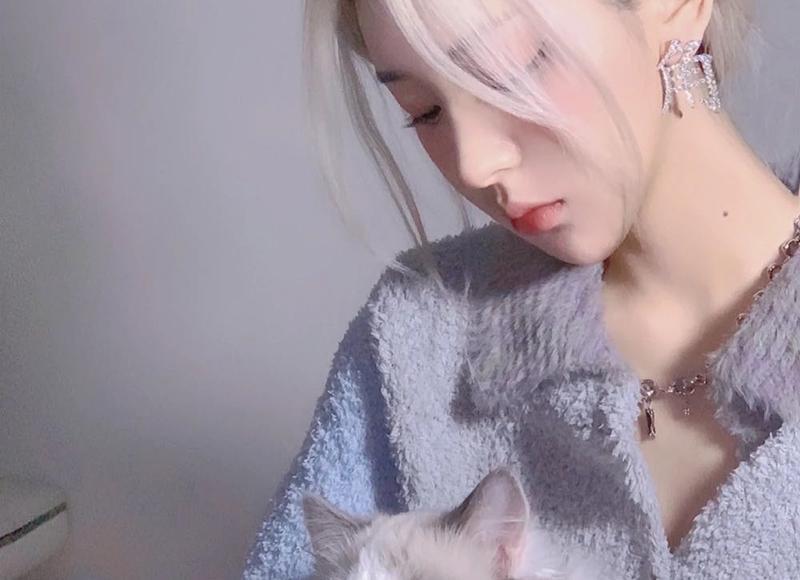 喜欢一个情绪化太严重的女生怎么追？该怎么相处