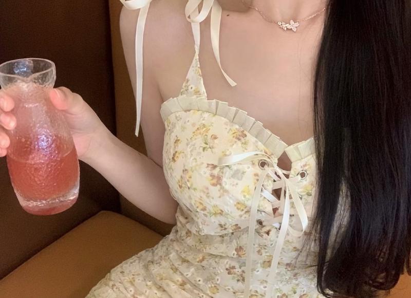 男生指责女友不付出