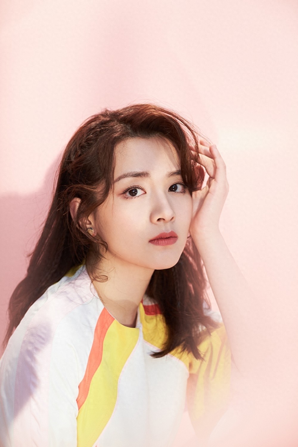 陈昊宇小清新图片，粉嫩甜美