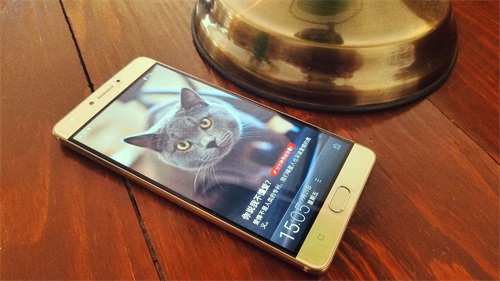 金立M6手机图赏